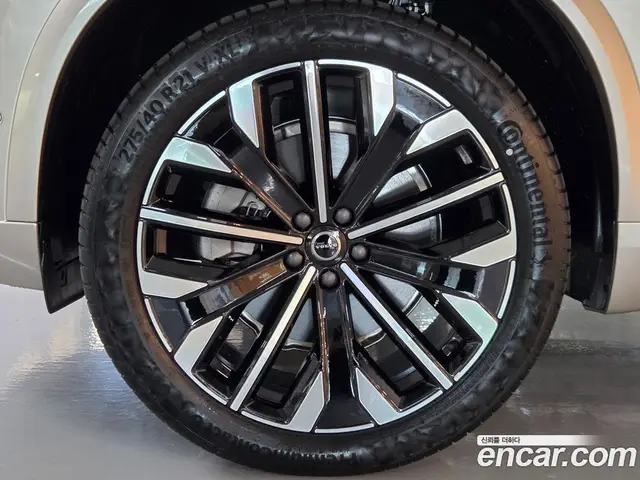 Volvo XC90 2026 2.0 автомат (гидро), миниатюра 5 Volvo XC90 2026 2.0 автомат (гидро), миниатюра 5