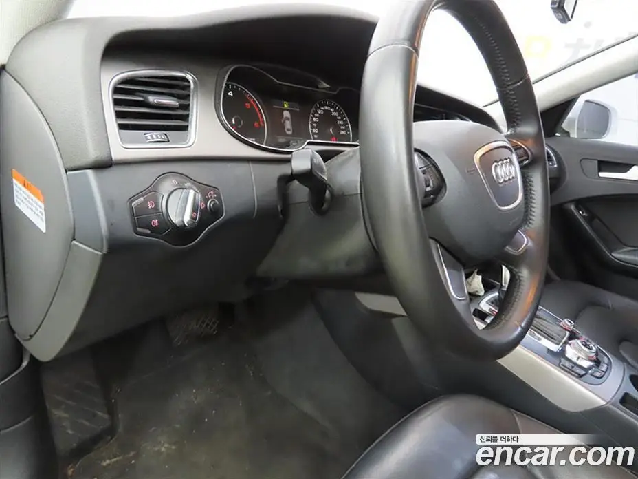 Audi A4 2015 2.0 автомат (гидро), фото 12