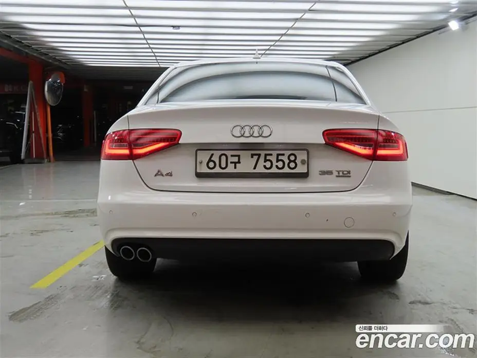 Audi A4 2015 2.0 автомат (гидро), фото 3