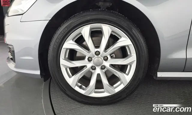 Audi A6 2016 2.0 автомат (гидро), миниатюра 5 Audi A6 2016 2.0 автомат (гидро), миниатюра 5