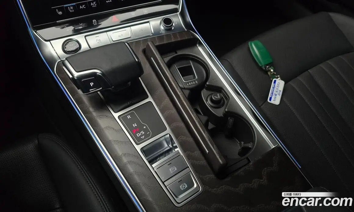 Audi A6 2022 2.0 автомат (гидро), фото 9