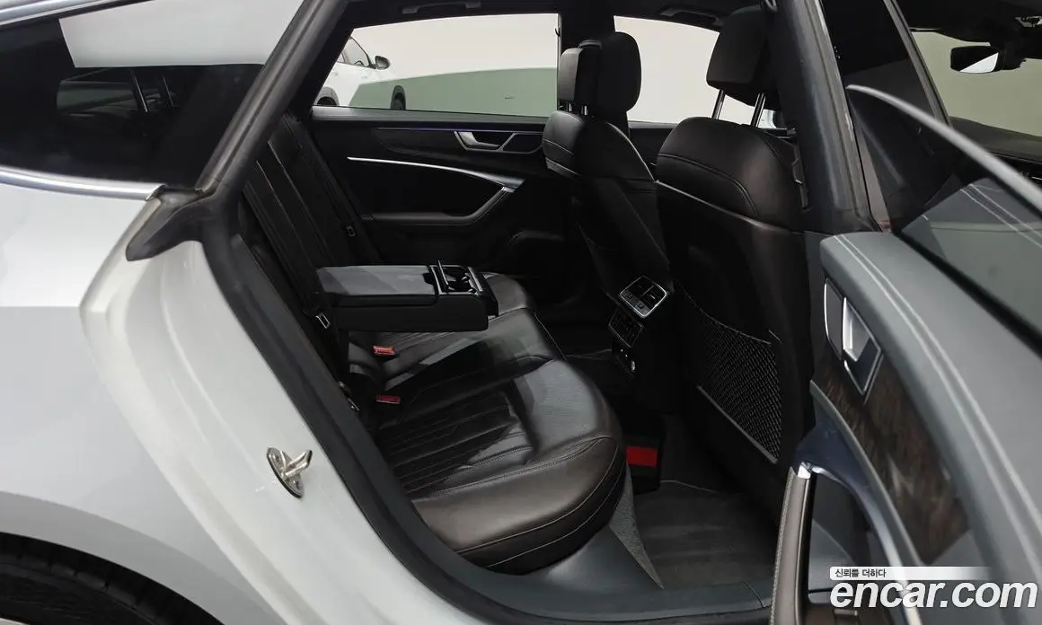 Audi A7 2020 3.0 автомат (гидро), фото 12