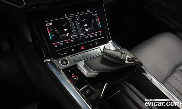 Audi e-tron 2022 0.2 автомат (гидро), миниатюра 9