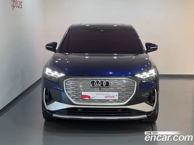 Audi Q4 e-tron 2023 0.2 автомат (гидро), миниатюра 3 Audi Q4 e-tron 2023 0.2 автомат (гидро), миниатюра 3