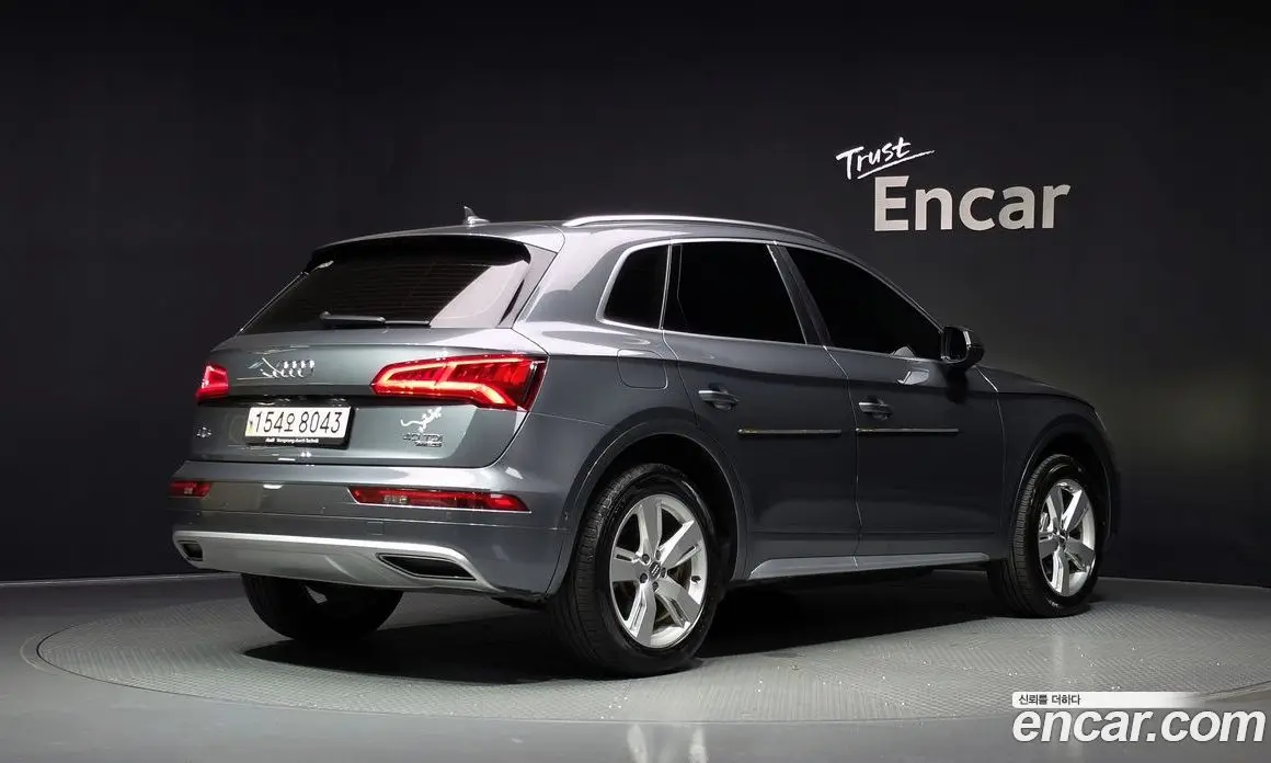 Audi Q5 2020 2.0 автомат (гидро), фото 2 Audi Q5 2020 2.0 автомат (гидро), фото 2