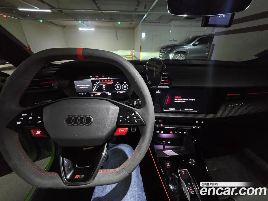 Audi RS3 2025 2.5 автомат (гидро), фото 5 Audi RS3 2025 2.5 автомат (гидро), фото 5