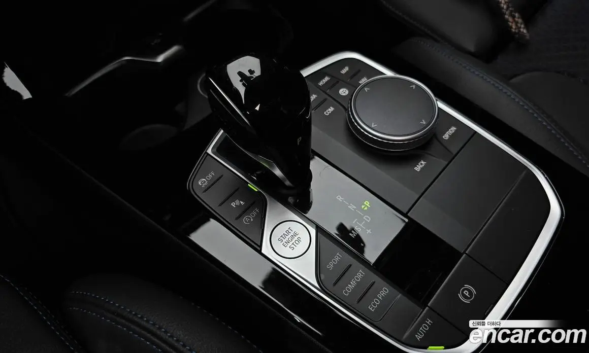 BMW 1 серия 2024 2.0 автомат (гидро), фото 9