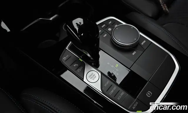 BMW 1 серия 2024 2.0 автомат (гидро), миниатюра 9