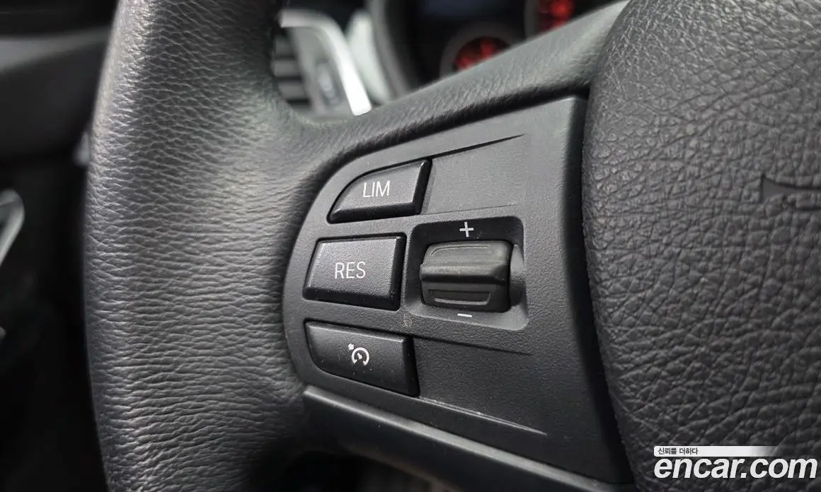 BMW 3 серия 2018 2.0 автомат (гидро), фото 17 BMW 3 серия 2018 2.0 автомат (гидро), фото 17