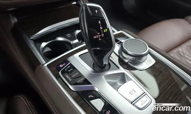 BMW 7 серия 2022 3.0 автомат (гидро), миниатюра 9 BMW 7 серия 2022 3.0 автомат (гидро), миниатюра 9