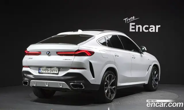 BMW X6 2022 3.0 автомат (гидро), миниатюра 2