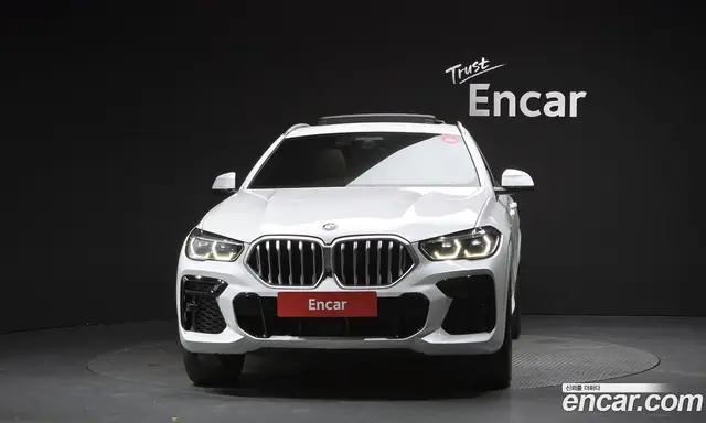 BMW X6 2022 3.0 автомат (гидро), миниатюра 3
