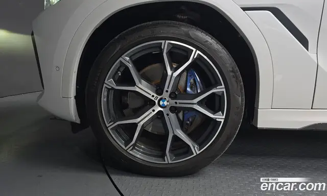 BMW X6 2022 3.0 автомат (гидро), миниатюра 5