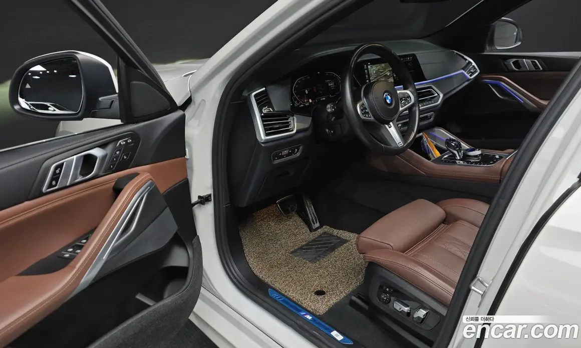 BMW X6 2022 3.0 автомат (гидро), фото 10