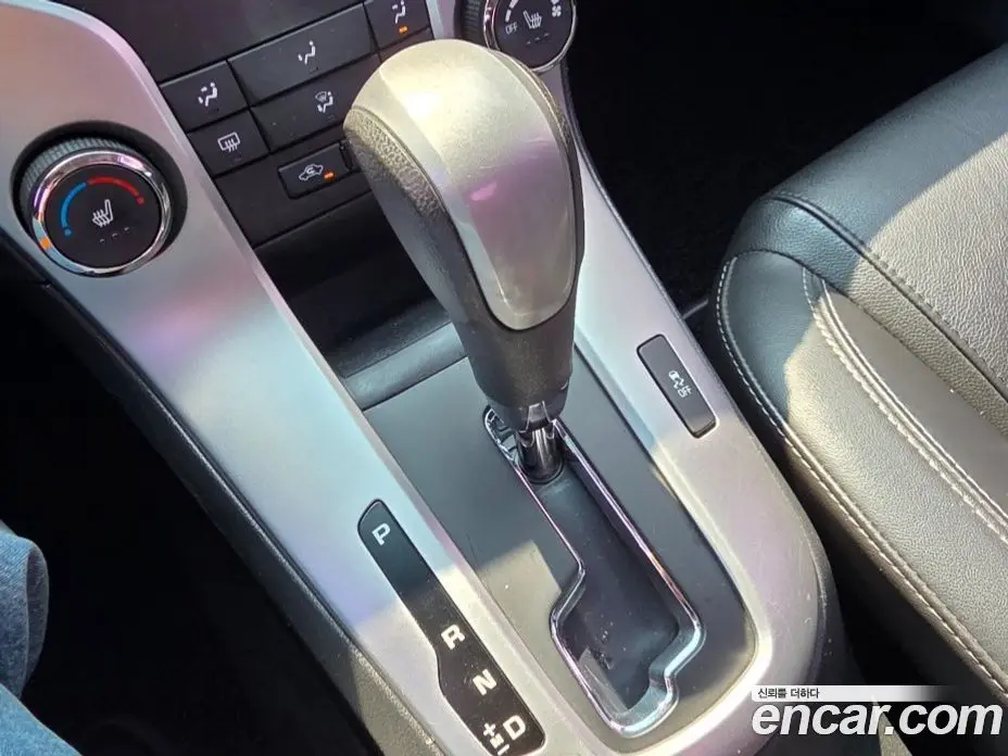 Chevrolet Cruze 2015 2.0 автомат (гидро), фото 9 Chevrolet Cruze 2015 2.0 автомат (гидро), фото 9