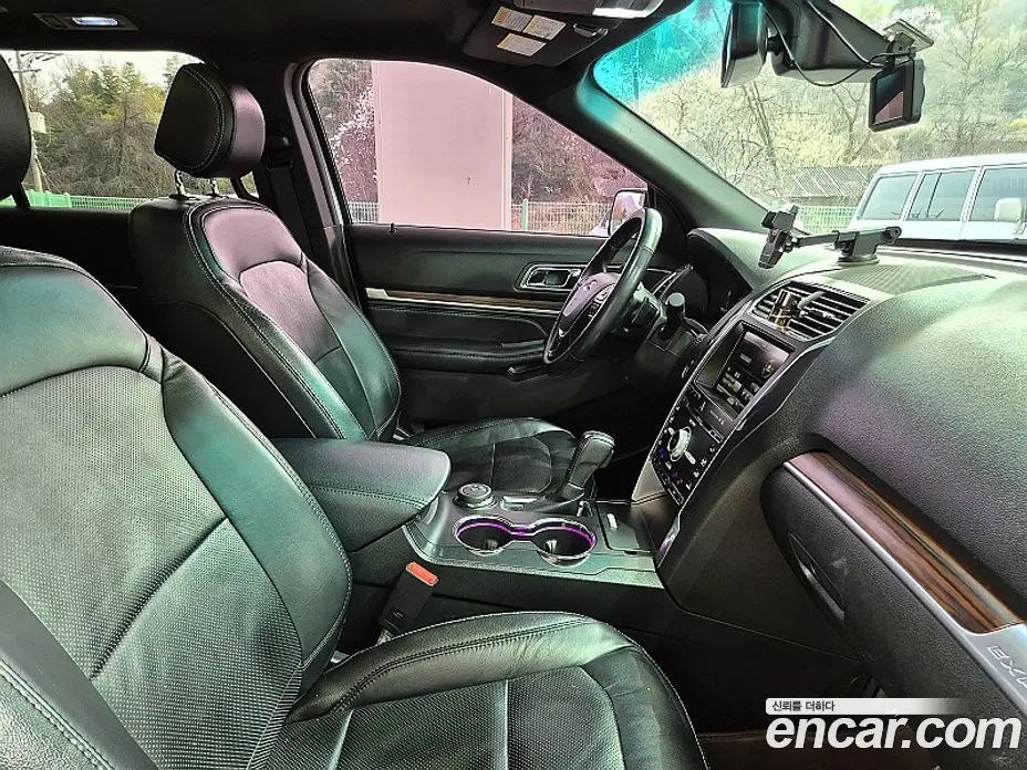 Ford Explorer 2016 2.3 автомат (гидро), фото 9