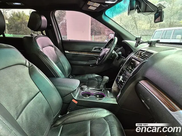 Ford Explorer 2016 2.3 автомат (гидро), миниатюра 9