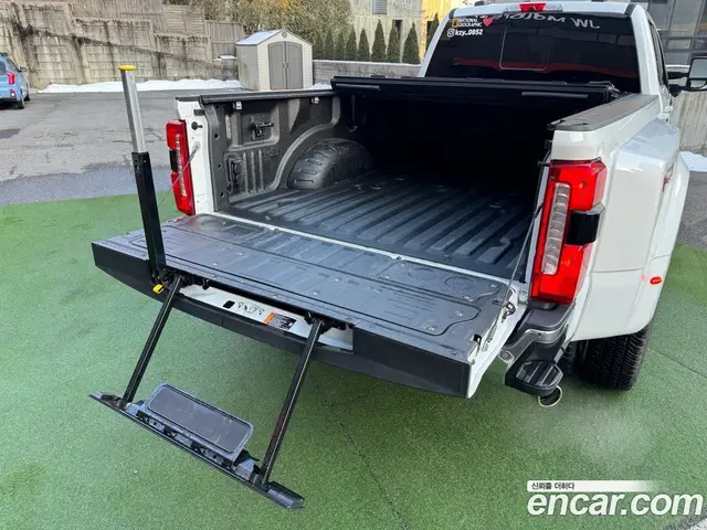 Ford F350 2023 7.3 автомат (гидро), миниатюра 12