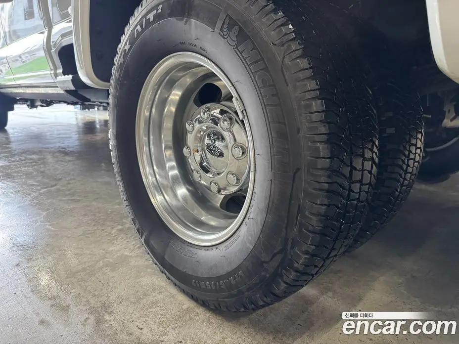 Ford F350 2023 7.3 автомат (гидро), фото 5 Ford F350 2023 7.3 автомат (гидро), фото 5