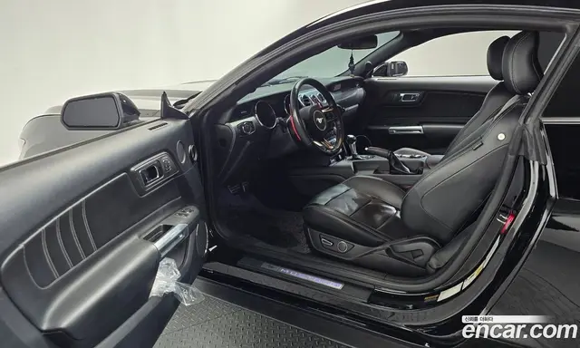 Ford Mustang 2017 2.3 автомат (гидро), миниатюра 10