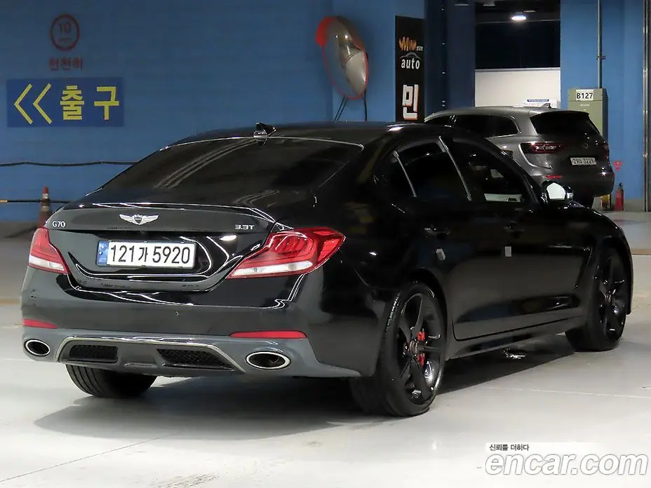 Genesis G70 2019 3.3 автомат (гидро), фото 4 Genesis G70 2019 3.3 автомат (гидро), фото 4