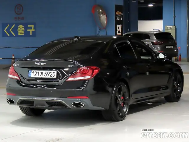 Genesis G70 2019 3.3 автомат (гидро), миниатюра 4 Genesis G70 2019 3.3 автомат (гидро), миниатюра 4