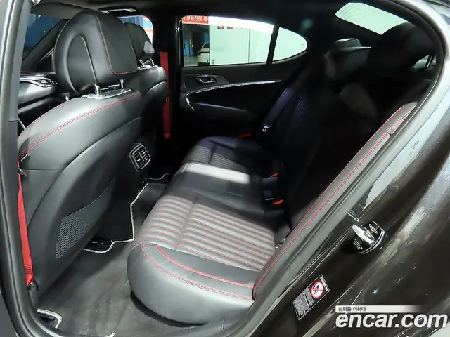 Genesis G70 2019 3.3 автомат (гидро), миниатюра 7 Genesis G70 2019 3.3 автомат (гидро), миниатюра 7