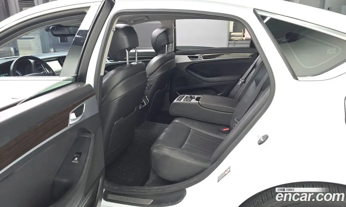Genesis G80 2016 3.3 автомат (гидро), фото 11
