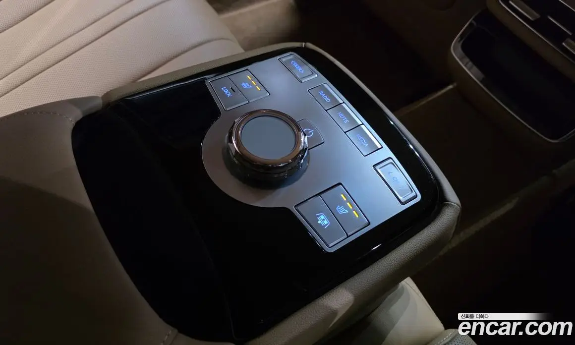 Genesis G80 2024 2.5 автомат (гидро), фото 19 Genesis G80 2024 2.5 автомат (гидро), фото 19