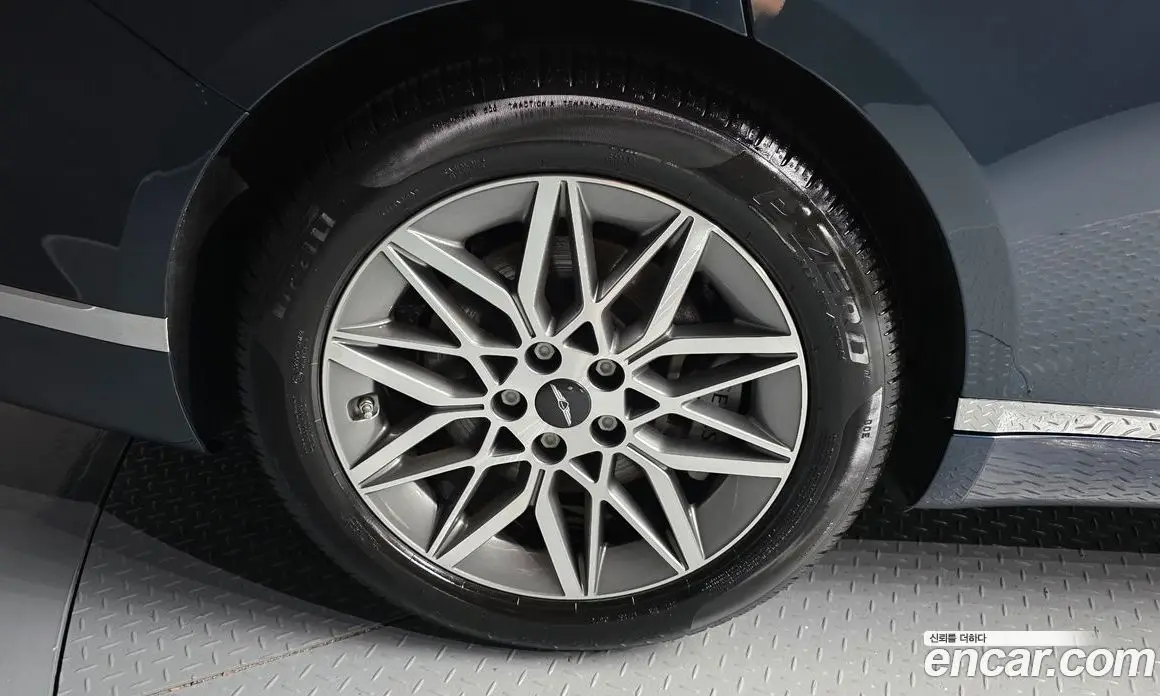 Genesis G80 2024 2.5 автомат (гидро), фото 5 Genesis G80 2024 2.5 автомат (гидро), фото 5