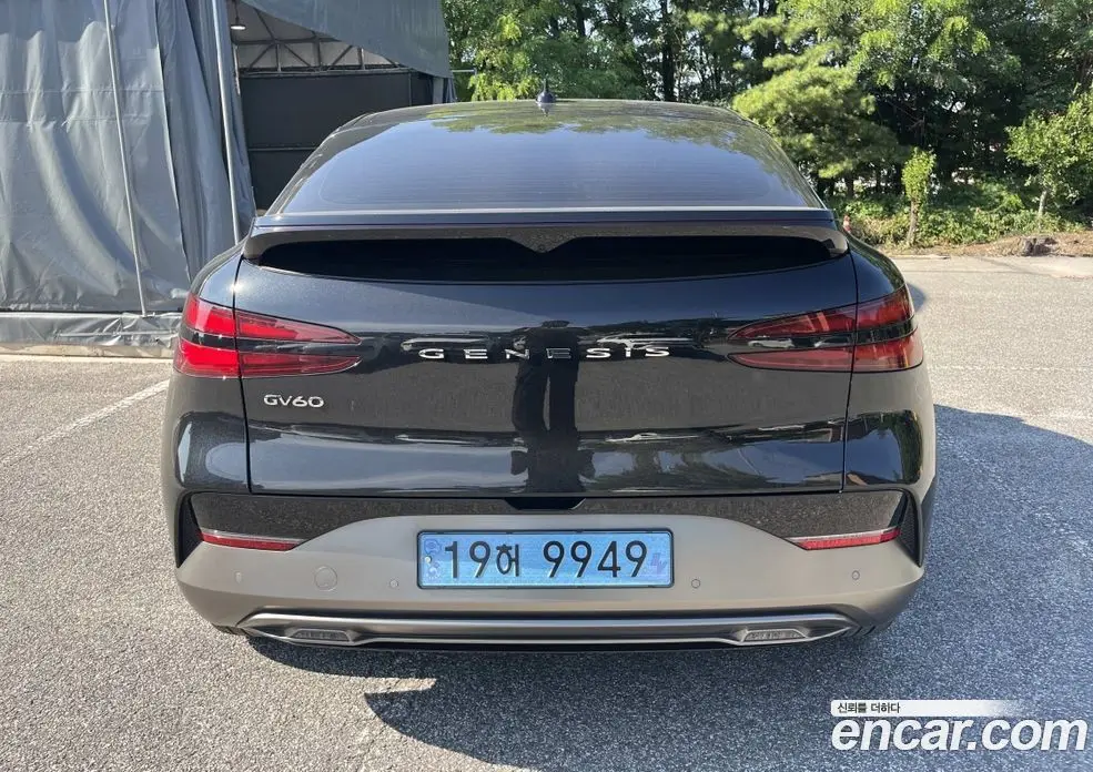 Genesis GV60 2024 0.1 автомат (гидро), фото 3