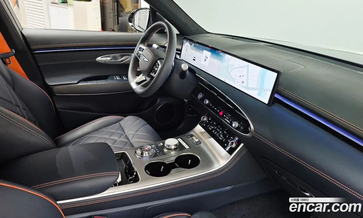 Genesis GV70 2024 2.5 автомат (гидро), фото 19
