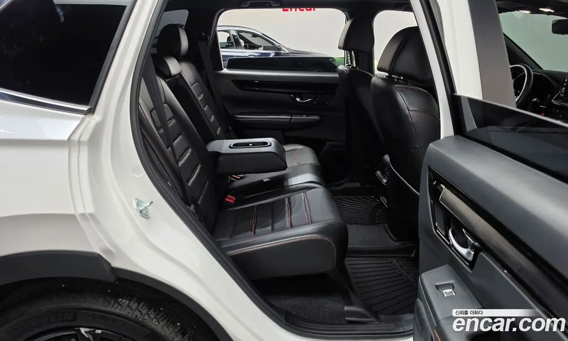 Honda CR-V 2024 2.0 автомат (гидро), фото 12