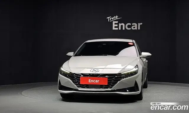 Hyundai Avante 2022 1.6 автомат (гидро), миниатюра 3