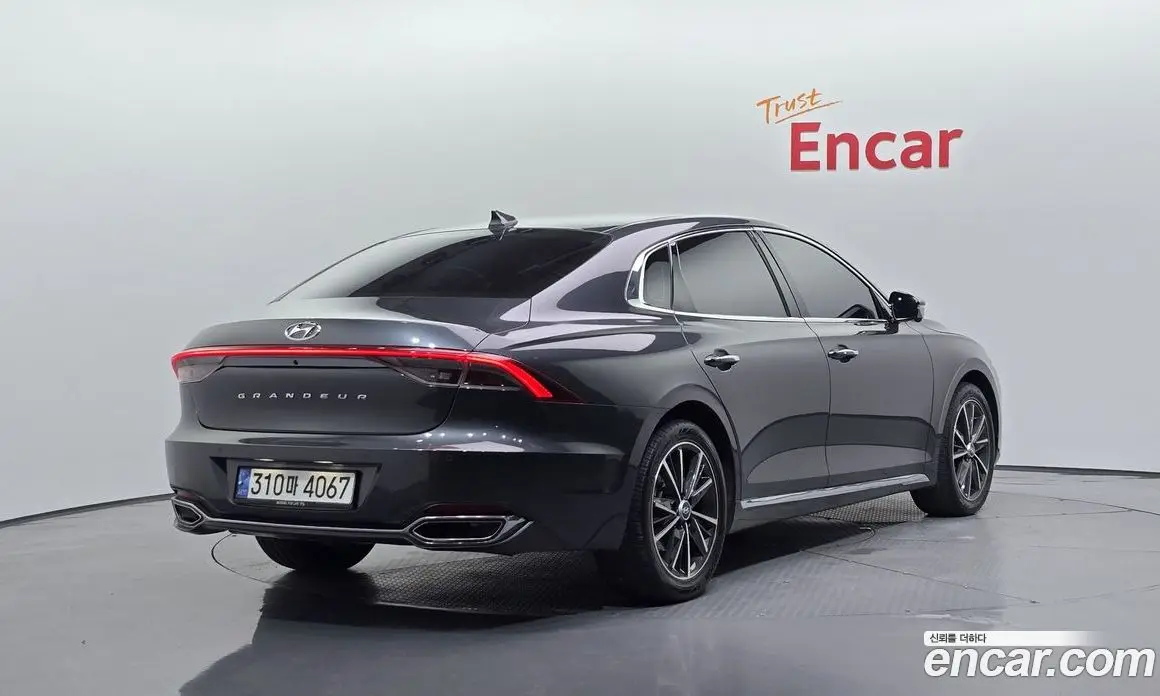 Hyundai Grandeur 2022 2.5 автомат (гидро), фото 2 Hyundai Grandeur 2022 2.5 автомат (гидро), фото 2