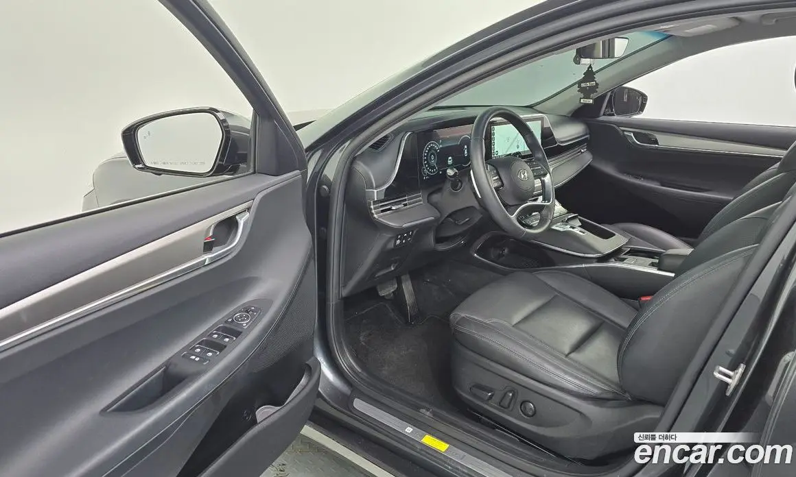 Hyundai Grandeur 2022 2.5 автомат (гидро), фото 10 Hyundai Grandeur 2022 2.5 автомат (гидро), фото 10