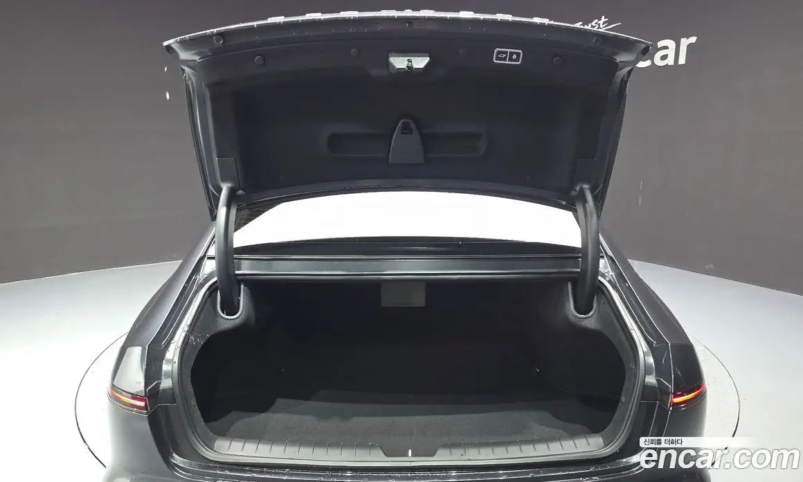 Hyundai Grandeur 2023 3.5 автомат (гидро), фото 20