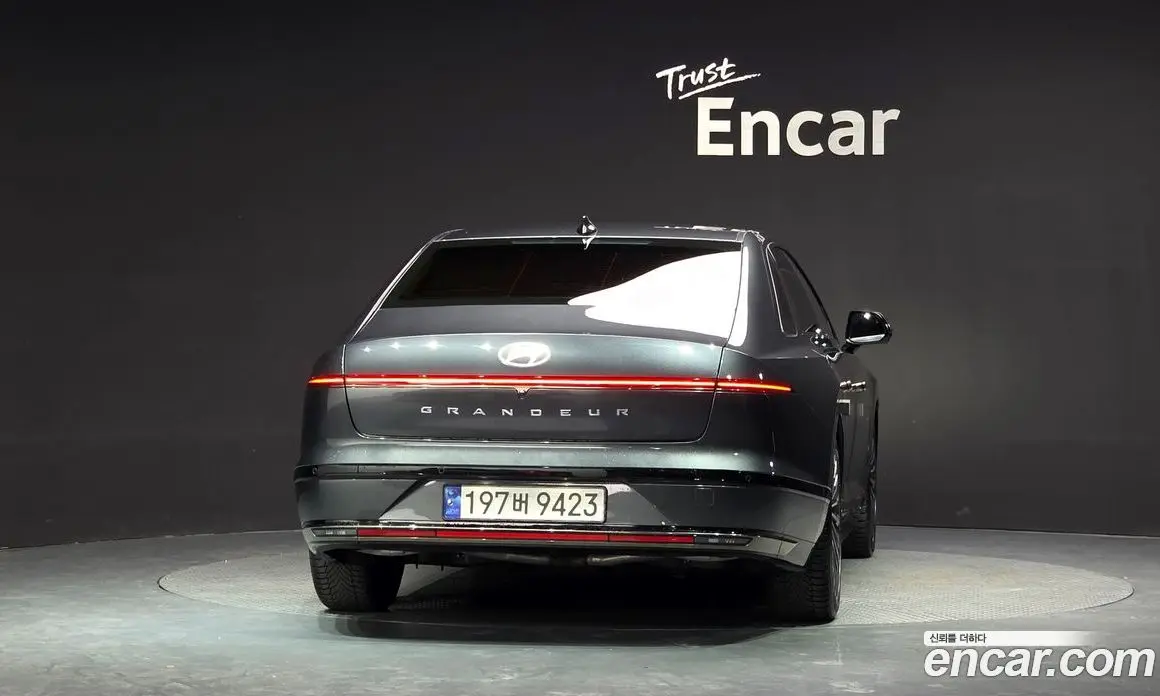 Hyundai Grandeur 2023 3.5 автомат (гидро), фото 4