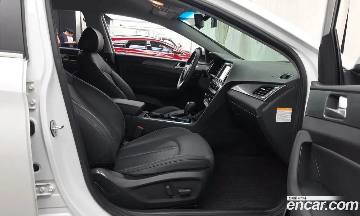 Hyundai Sonata 2018 2.0 автомат (гидро), фото 11