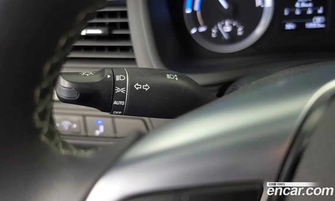 Hyundai Sonata 2018 2.0 автомат (гидро), фото 18