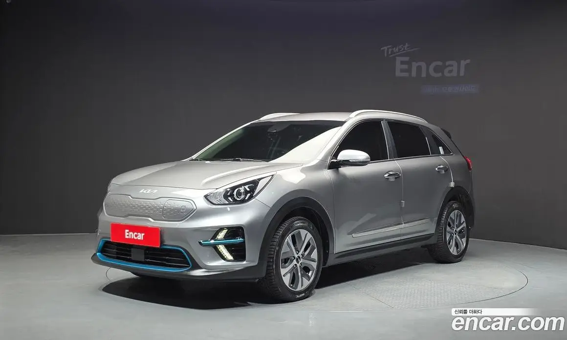 Kia Niro 2021 0.2 автомат (гидро), фото 1 Kia Niro 2021 0.2 автомат (гидро), фото 1