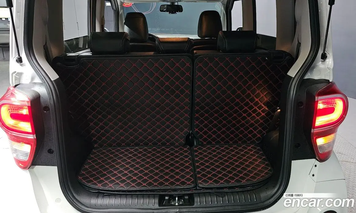 Kia Ray 2021 1.0 автомат (гидро), фото 19