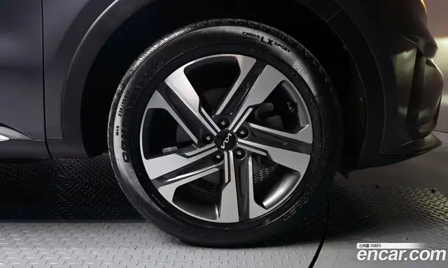 Kia Sorento 2022 1.6 автомат (гидро), миниатюра 5 Kia Sorento 2022 1.6 автомат (гидро), миниатюра 5