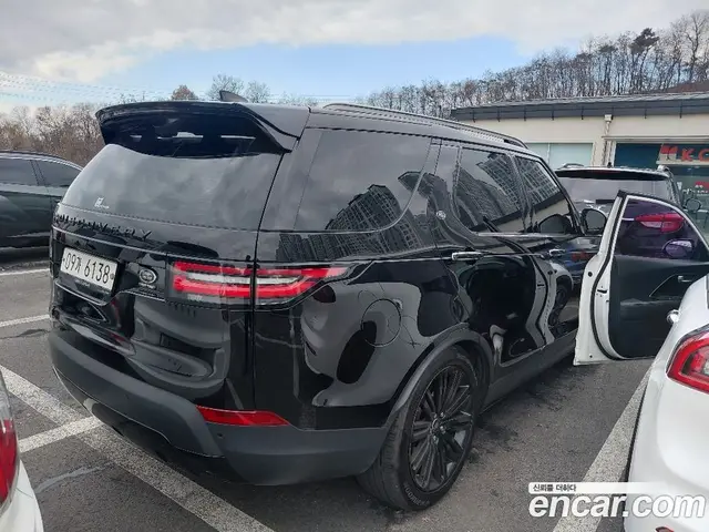 Land Rover Discovery 2017 3.0 автомат (гидро), миниатюра 4 Land Rover Discovery 2017 3.0 автомат (гидро), миниатюра 4