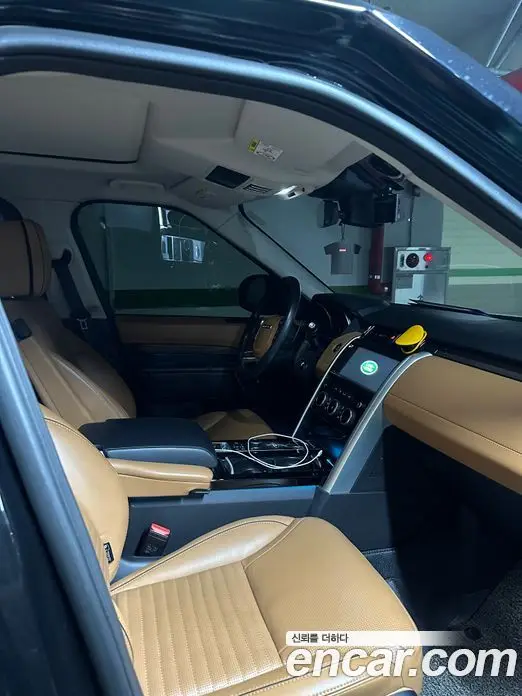 Land Rover Discovery 2017 3.0 автомат (гидро), фото 7 Land Rover Discovery 2017 3.0 автомат (гидро), фото 7