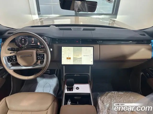Land Rover Range Rover 2026 4.4 автомат (гидро), миниатюра 9 Land Rover Range Rover 2026 4.4 автомат (гидро), миниатюра 9