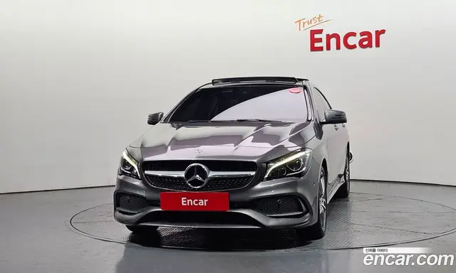 Mercedes-Benz CLA-Class 2017 2.0 автомат (гидро), миниатюра 3 Mercedes-Benz CLA-Class 2017 2.0 автомат (гидро), миниатюра 3