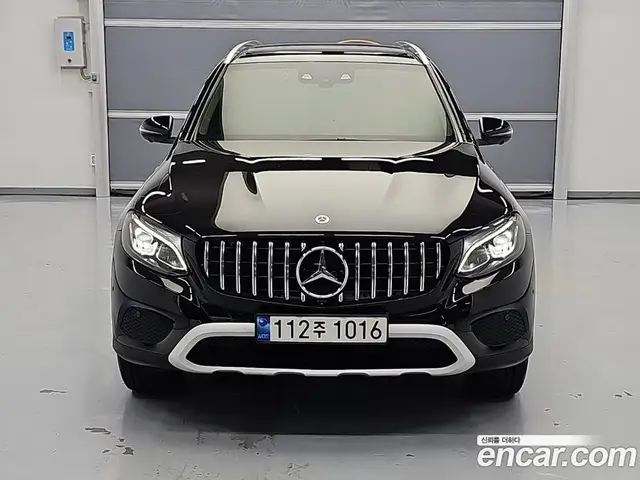Mercedes-Benz GLC-Class 2019 2.0 автомат (гидро), миниатюра 2