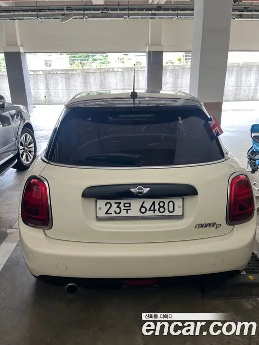 Mini Cooper 2016 1.5 автомат (гидро), фото 4