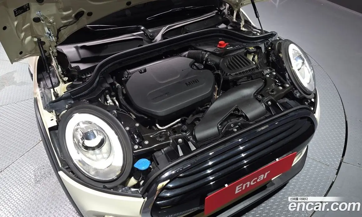 Mini Cooper 2018 1.5 автомат (гидро), фото 6